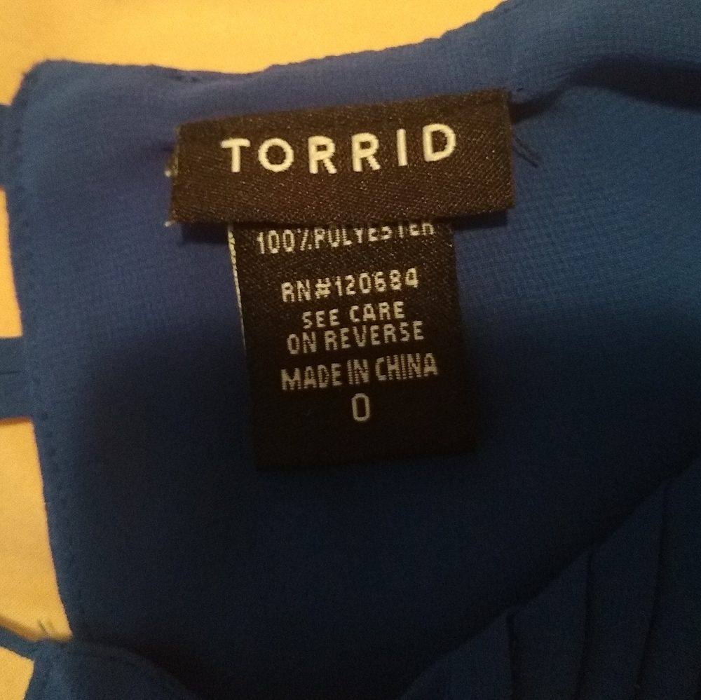 Torrid Blouse - Picture 2 of 2